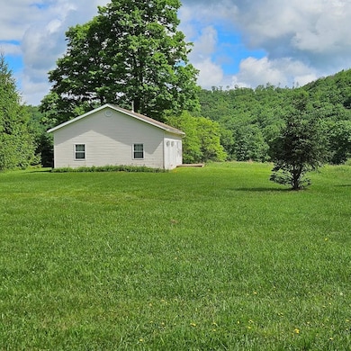 359 Gazdag Rd, Genesee, PA 16923 - photo 4