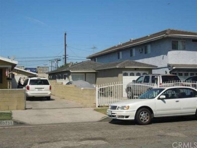 10729 Capistrano Ave, Lynwood, CA 90262 - photo 2