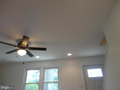 100 Lincoln Ave SW, Glen Burnie, MD 21061 - photo 3