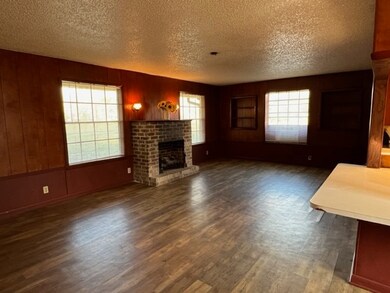 26040 E Holly Ln, Splendora, TX 77372 - photo 4