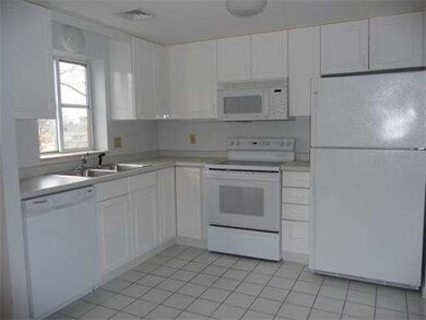 655 Concord Ave unit 303, Cambridge, MA 02138 - photo 4