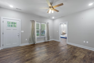 141 Woodland Way-2