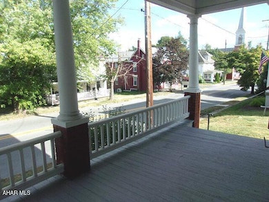 114 N Spring St, Everett, PA 15537 - photo 3