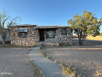 3831 Van Buren Ave, El Paso, TX 79930 - photo 2