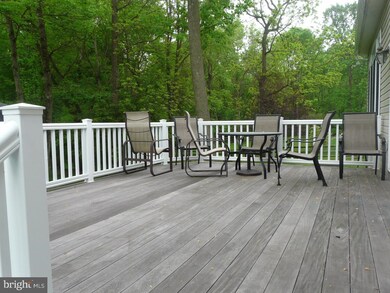 17 Woodsview Dr, Garnet Valley, PA 19060 - photo 3