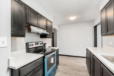 199 Lowell Rd, Columbus, OH 43209 - photo 7