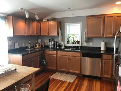 840 Main St, Warren, RI 02885 - photo 2