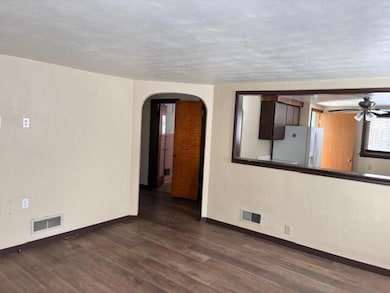 303 E Lake St, Knox, IN 46534 - photo 5