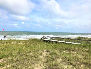 714 Sloop Pointe Photo  Beach access 3
