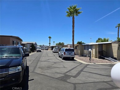 260 N Lyon Ave unit 152, Hemet, CA 92543 - photo 4