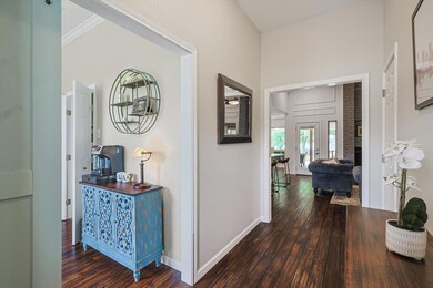 1105 Hidden Oaks Dr, Bedford, TX 76022 - photo 7