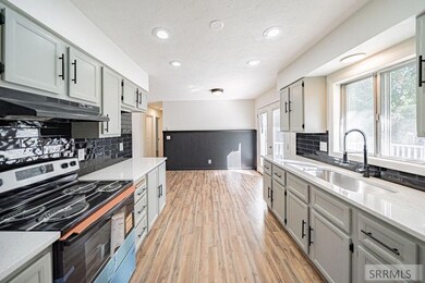 1520 Wagon Wheel Dr, Blackfoot, ID 83221 - photo 7