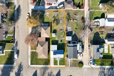 1108 E Sherman Ave, Nampa, ID 83686 - photo 2