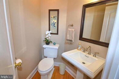 700 Rusack Ct, Arnold, MD 21012 - photo 5