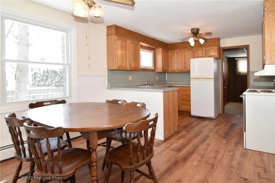 115 Peabody Dr, Warwick, RI 02889 - photo 6
