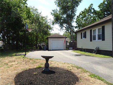 16 Hazard Ave, Warwick, RI 02889 - photo 6