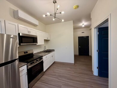 1138 Elm St, Manchester, NH 03101 - photo 6