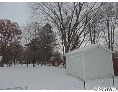 1318 11th Ave E, Menomonie, WI 54751 - photo 3