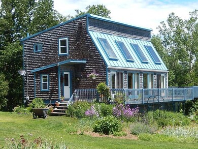Energy Efficient with passive solar,...