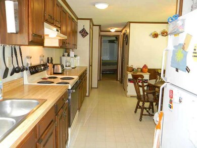 23 Sherry Dr, Hudson, ME 04449 - photo 3