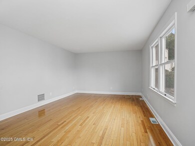 13 Cos Cob Ave unit B, Cos Cob, CT 06807 - photo 4