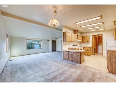 Kitchen/Living Room