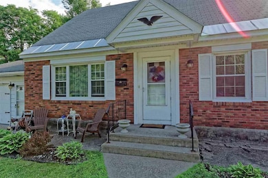 1293 Bradford St, Schenectady, NY 12306 - photo 4