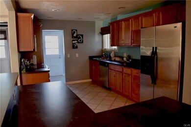 Modern Kitchen