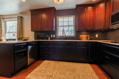 Kitchens don't get much more beautiful than this!