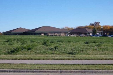 1033 Quinn Dr, Waunakee, WI 53597 - photo 4