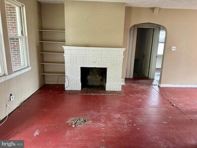 816 Elmwood Ln, Cumberland, MD 21502 - photo 2