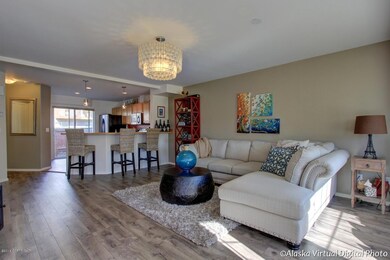 Living Room/Kitchen