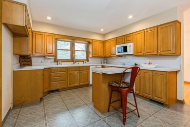 12211 Baldwin Rd, Sawyer, MI 49125 - photo 2