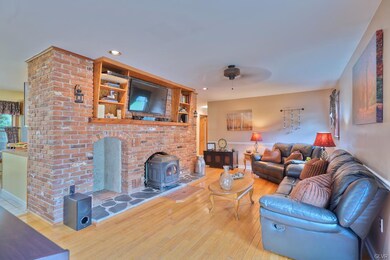 87 Bitting Rd, Alburtis, PA 18011 - photo 7