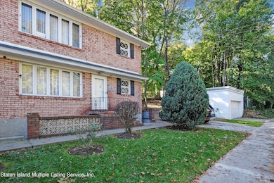 460 Henderson Ave, Staten Island, NY 10310 - photo 3