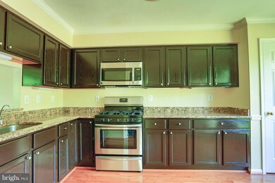 11957 Thurloe Dr, Lutherville Timonium, MD 21093 - photo 4