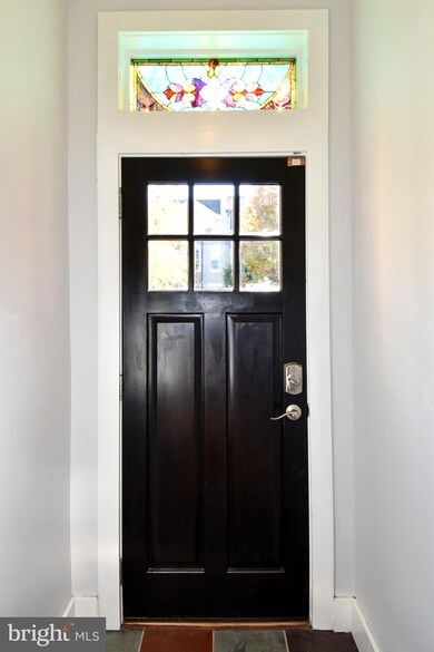 29 Q St NW, Washington, DC 20001 - photo 4