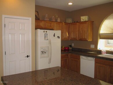 Kitchen - With Fantastic Storage