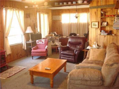 Den/Family/Great Room.
