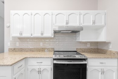 408 Holiday Dr - WebSized-7