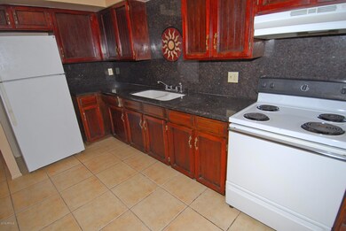 5233 W Berkeley Rd, Phoenix, AZ 85035 - photo 4