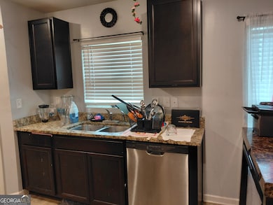 10 Windbrooke Dr, Covington, GA 30016 - photo 4