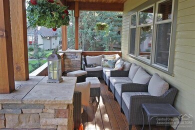 2511 NW Ordway Ave, Bend, OR 97701 - photo 2