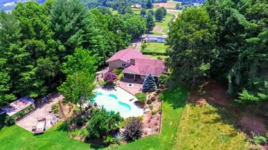 3 Old Dairy Ln, Burnsville, NC 28714 - photo 3