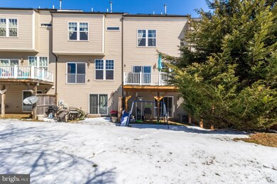 22484 Glenbow Way, Clarksburg, MD 20871 - photo 3