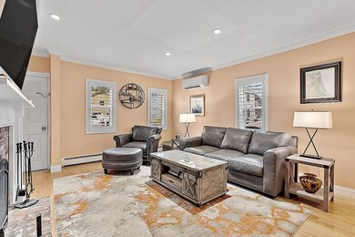 11 Franklin St unit 11, Newburyport, MA 01950 - photo 2