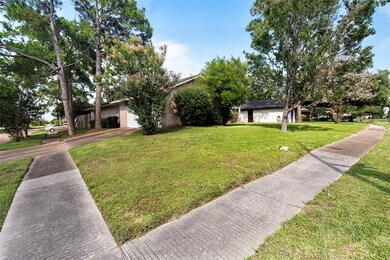 11415 Kirkmeadow Dr, Houston, TX 77089 - photo 3