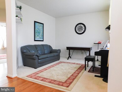 2310 Mcarthur Dr, Hatfield, PA 19440 - photo 3