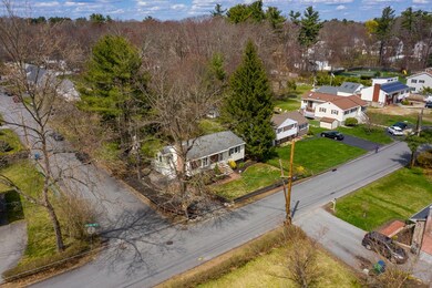 11 Glenwood St, Burlington, MA 01803 - photo 5