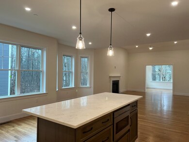 240 Sage Ln unit 31, Portsmouth, NH 03801 - photo 3